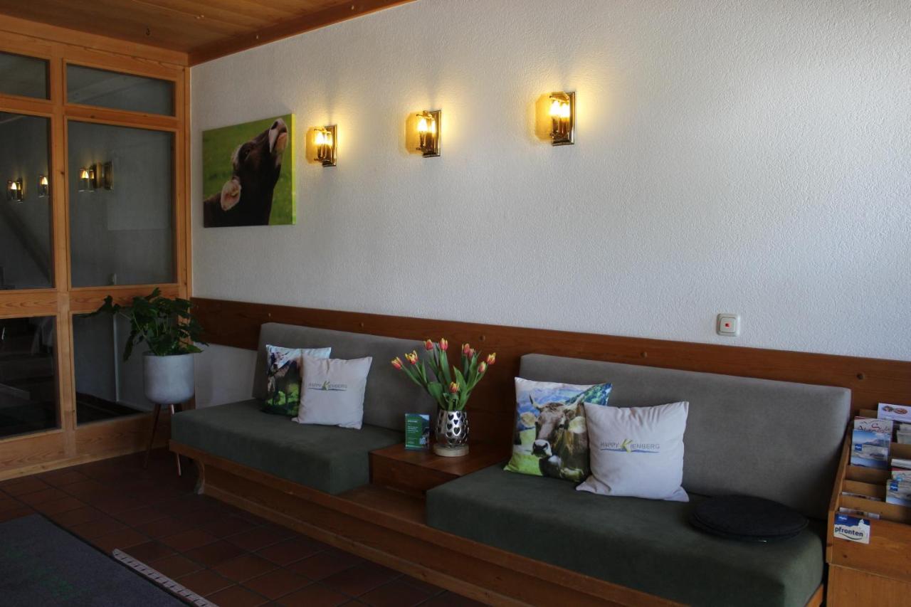 Appartement-Hotel Happy Kienberg Пфронтен Екстериор снимка