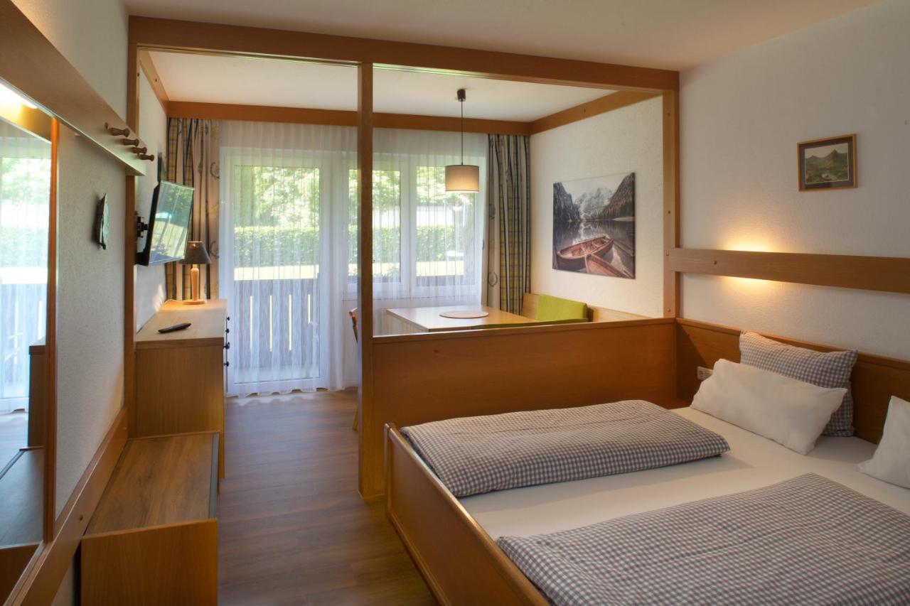 Appartement-Hotel Happy Kienberg Пфронтен Екстериор снимка