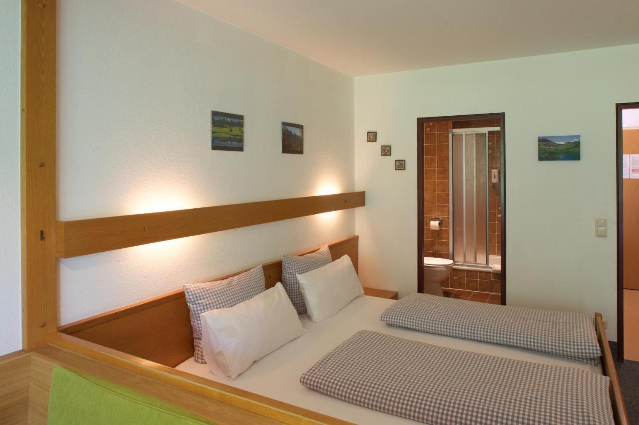 Appartement-Hotel Happy Kienberg Пфронтен Екстериор снимка